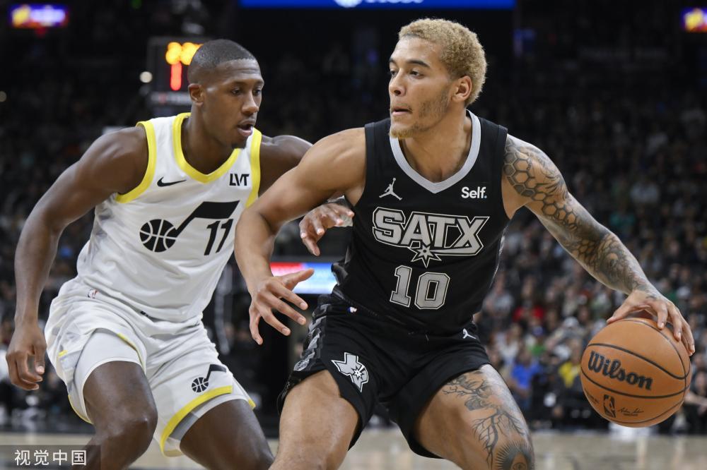 感到深深遗 感到深深遗