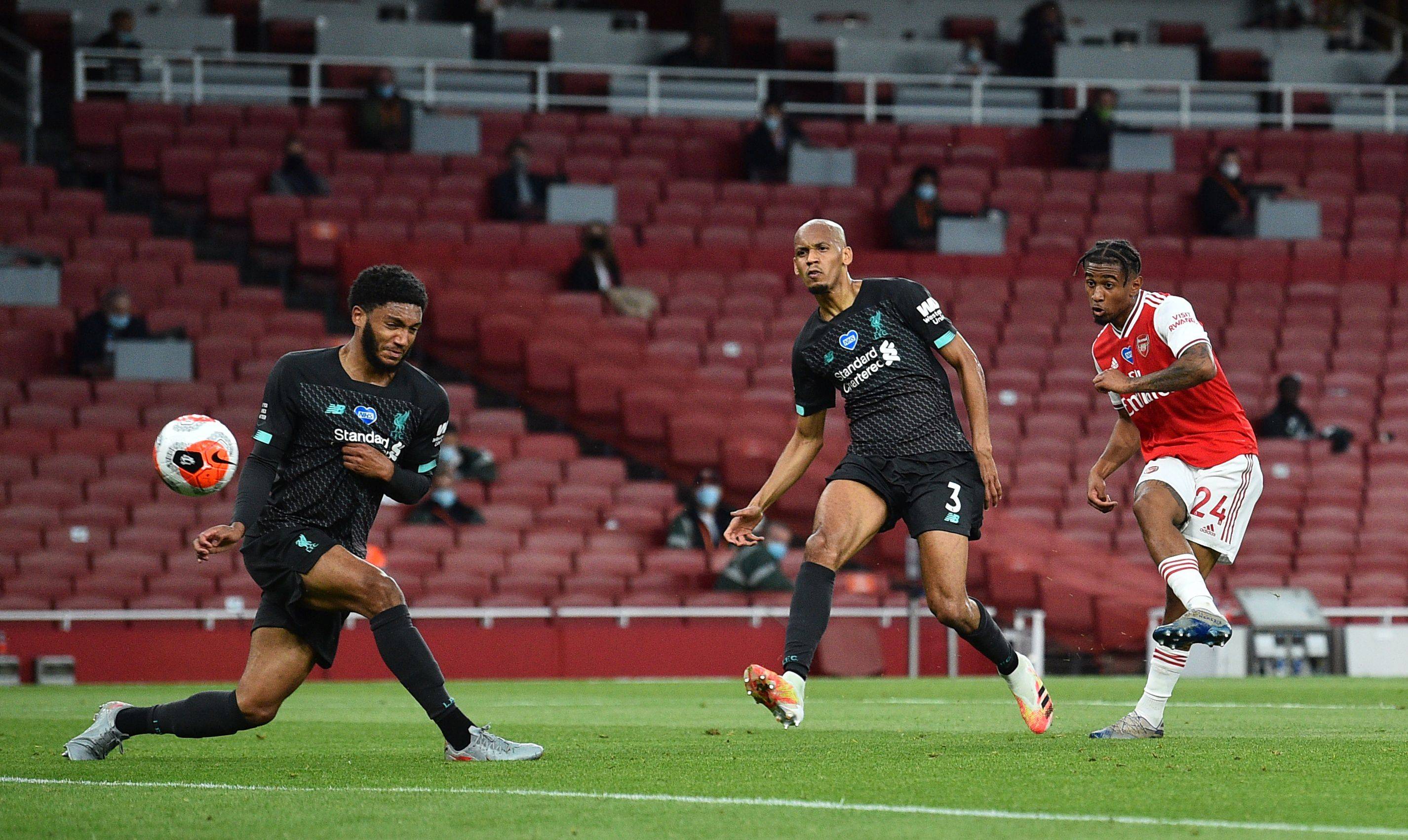 激烈的火花 激烈的火花